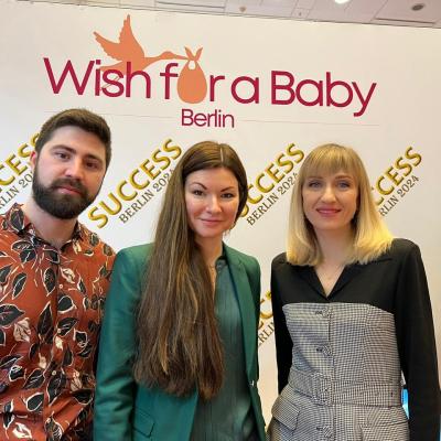 Besuch der Ausstellung „Wunsch nach einem Baby“ in Berlin (Deutschland), 2024